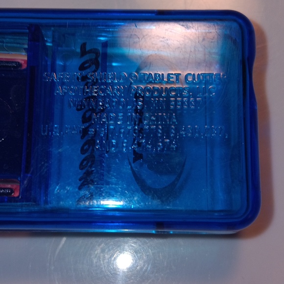 Pill Cutter Walgreens Model Safety Shield - Picture 6 of 6